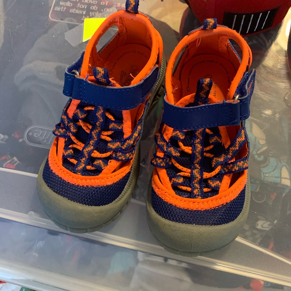 Oshkosh Sandals
